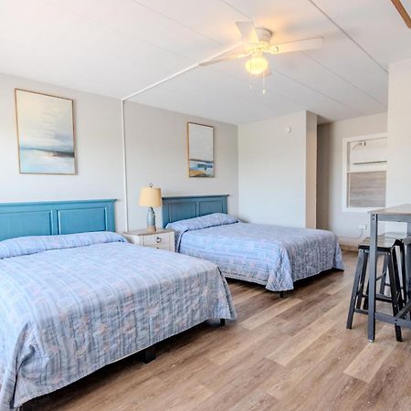 Shark Reef Resort Motel & Cottages Port Aransas Exterior photo